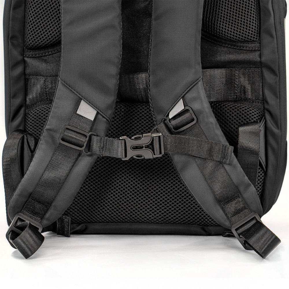 P3-Black - P3-Black_altpic_9.jpg